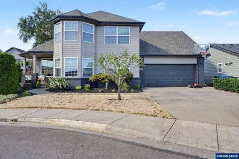 2337 Margarett St NW, Salem, OR 97304