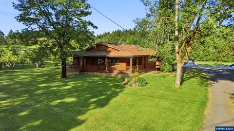 4440 Palmer Rd, Dallas, OR 97338