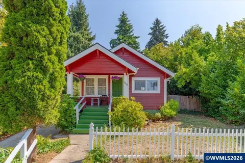 880 Thompson Ave NE, Salem, OR 97301