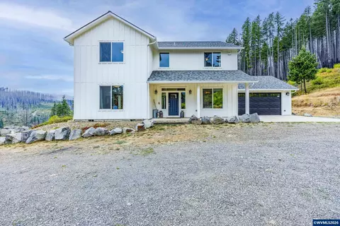 47555 Mckenzie Hwy, Vida, OR 97488