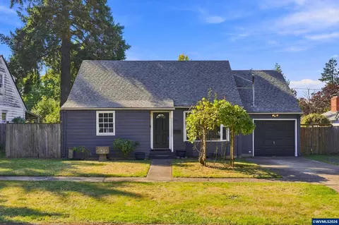 1875 23rd St NE, Salem, OR 97301