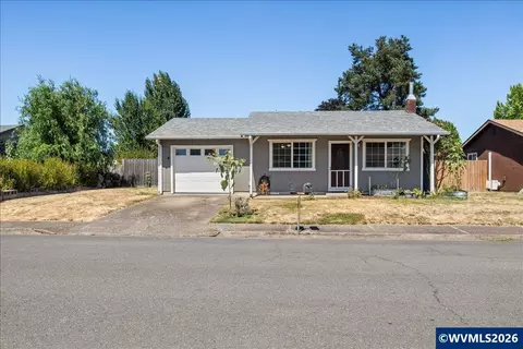 1030 Bentley St E, Monmouth, OR 97361