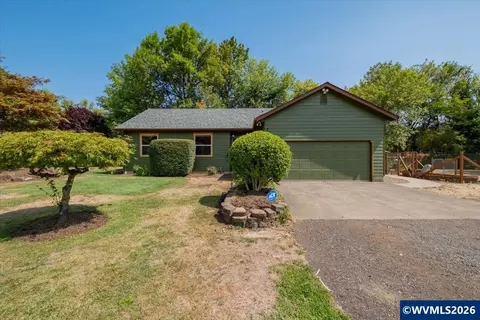 7650 NW Mountain View Dr, Corvallis, OR 97330