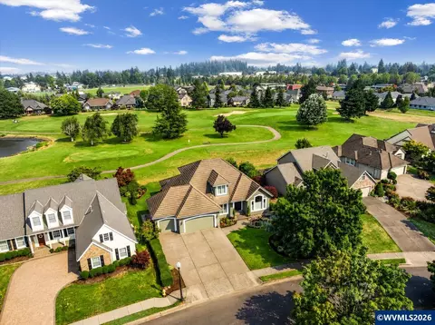 2320 Miller Farm Rd, Woodburn, OR 97071