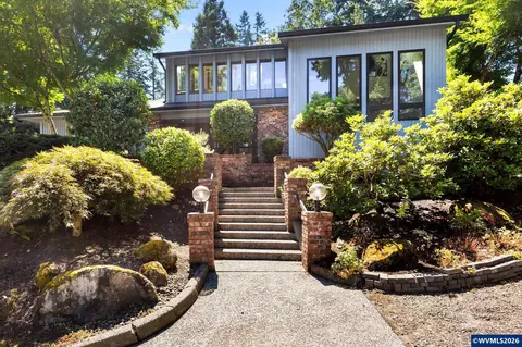 4665 Bradford Lp Lp SE, Salem, OR 97302