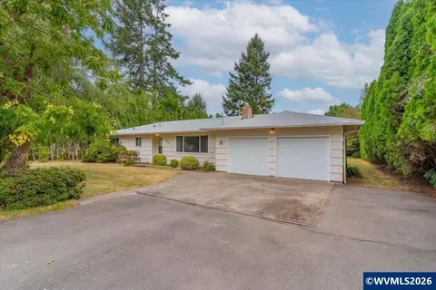 1869 May St NE, Keizer, OR 97303