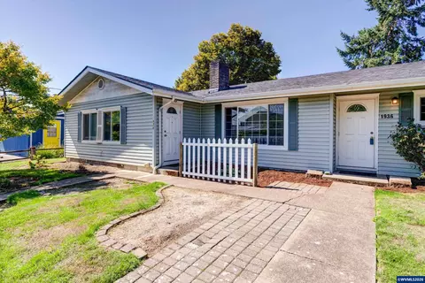 1930 NW Division St, Corvallis, OR 97330