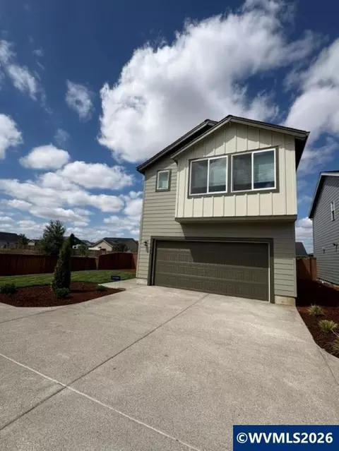 564 Upland Ave, Woodburn, OR 97071