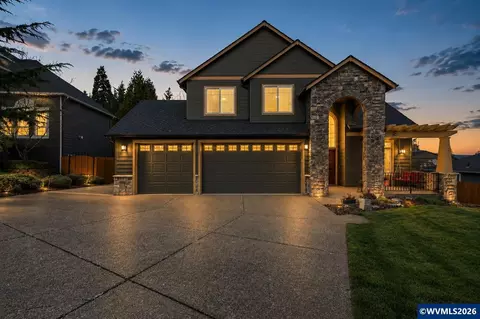 1401 Ranier Lp Lp NW, Salem, OR 97304