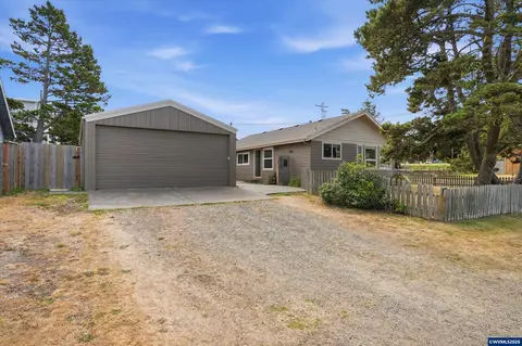 6420 Ferry St, Pacific City, OR 97135