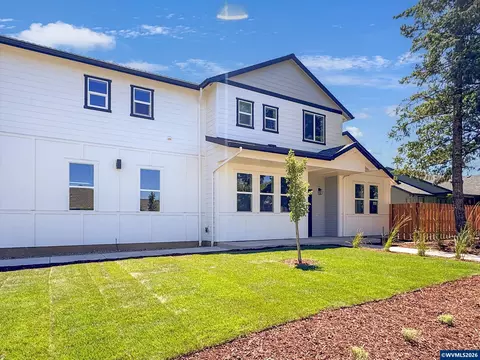 1511 11th St, Dallas, OR 97338