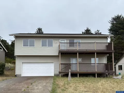 2701 NW Parker Ave, Waldport, OR 97394