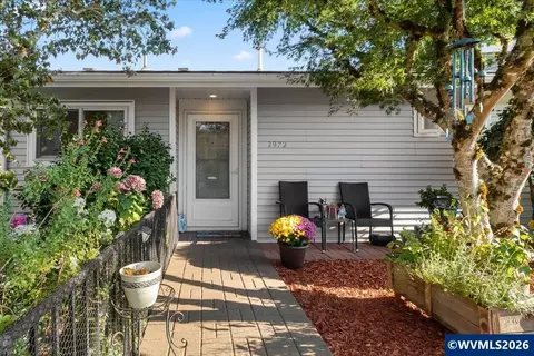 2972 Winslow Way NW, Salem, OR 97304