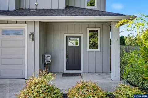 Exterior - 433 Grant St, Silverton, OR 97381 photo 4 of 6