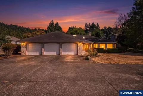 2890 NW Angelica Dr, Corvallis, OR 97330