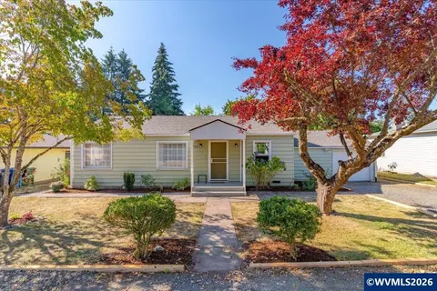 950 Cedar Way SE, Salem, OR 97302