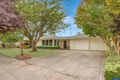 680 E Sherman St, Lebanon, OR 97355