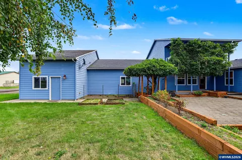 Exterior - 744 Cessna St, Independence, OR 97351 photo 11 of 11