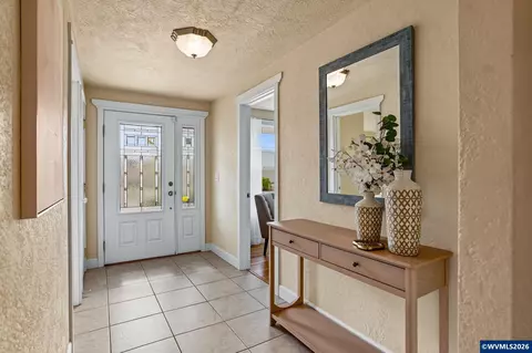 Entry Way - 744 Cessna St, Independence, OR 97351 photo 1 of 3