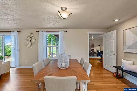 Dining - 744 Cessna St, Independence, OR 97351 photo 1 of 2