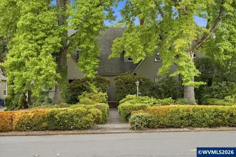 575 24th St NE, Salem, OR 97301