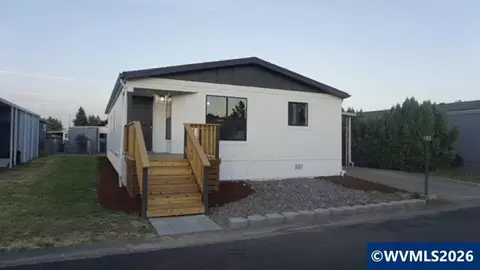 2728 Shellyanne Way NE #107, Salem, OR 97305