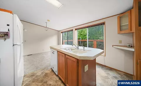 1699 N Terry St #63, Eugene, OR 97402 photo 22