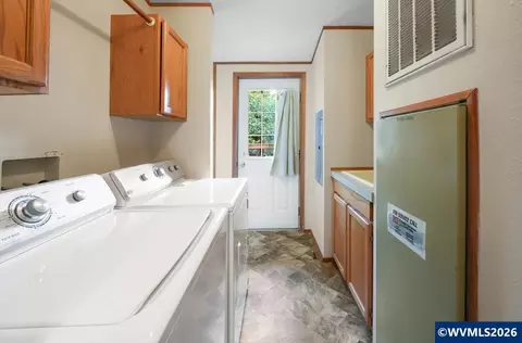 1699 N Terry St #63, Eugene, OR 97402 photo 24
