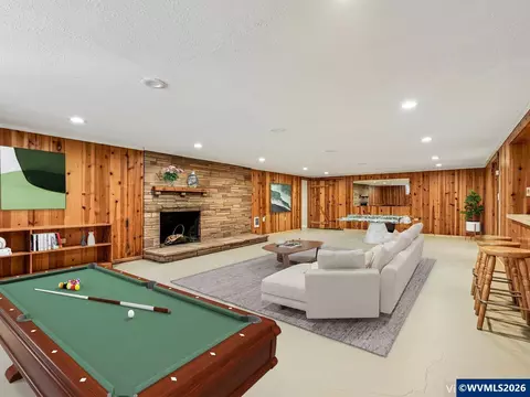 Living - 4135 Rivercrest Dr N, Keizer, OR 97303 photo 7 of 7