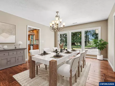 Dining - 4135 Rivercrest Dr N, Keizer, OR 97303 photo 1 of 1