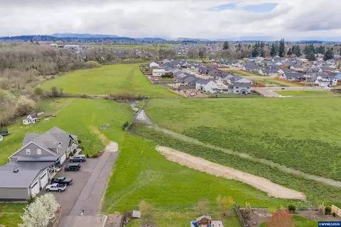 3250 Lauren Ave NE, Albany, OR 97321