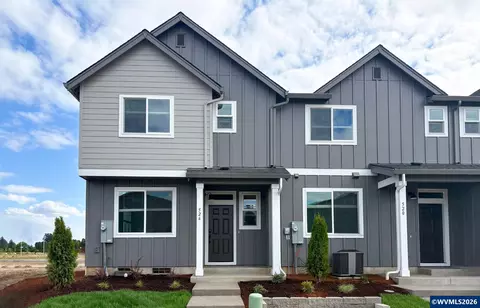 503 Upland Rd, Woodburn, OR 97071