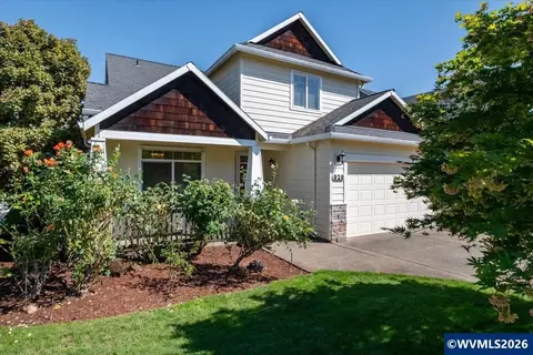 928 Feather Sky St NW, Salem, OR 97304