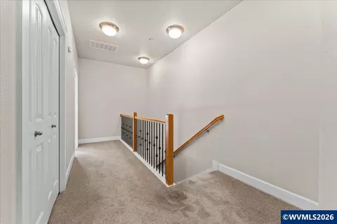 Entry Way - 211 Silver St, Silverton, OR 97381 photo 4 of 4