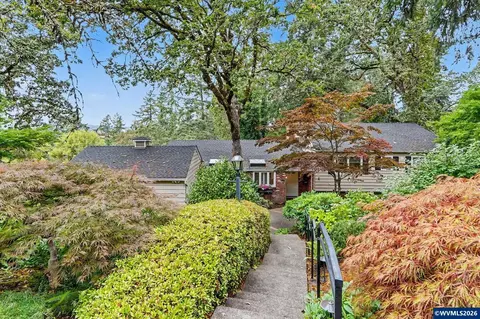 1075 Hansen Ave S, Salem, OR 97302