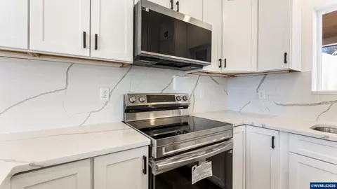 Kitchen - 141 NE D St, Willamina, OR 97396 photo 5 of 5