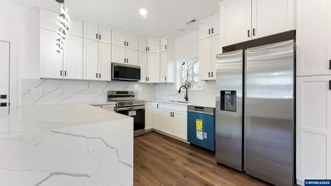 Kitchen - 141 NE D St, Willamina, OR 97396 photo 1 of 4