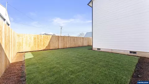 Exterior - 141 NE D St, Willamina, OR 97396 photo 3 of 5