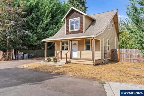 319 SE Sheridan Rd, Sheridan, OR 97378