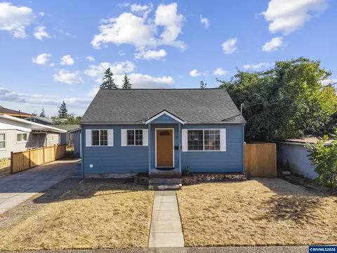 2430 Claude St SE, Salem, OR 97301