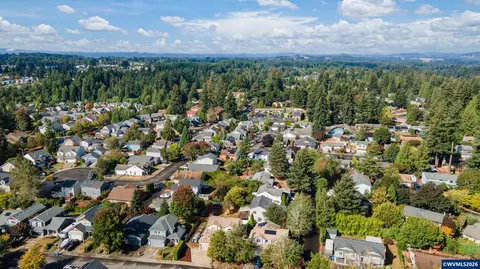 View/Area - 18283 Davis St, Sandy, OR 97055 photo 4 of 6