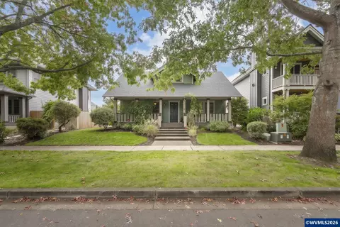 1275 Gwinn St E, Monmouth, OR 97361