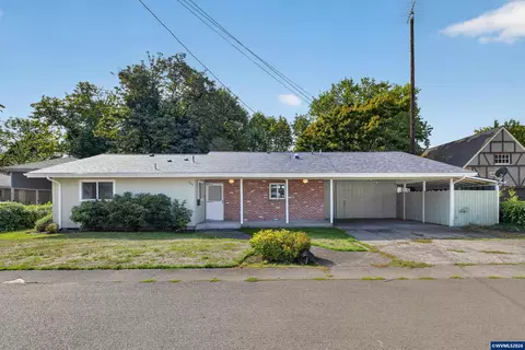 440 Mayer Dr, Lebanon, OR 97355