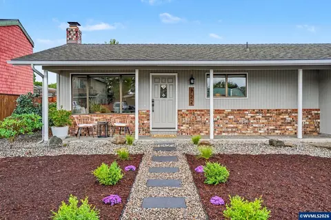 722 Harmony St, Lebanon, OR 97355