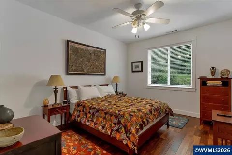 Bedroom - 1126 Cascara Lp Lp S, Salem, OR 97302 photo 5 of 6