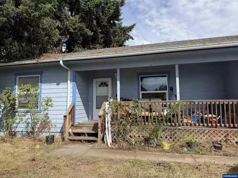 1255 W Washington St, Stayton, OR 97383