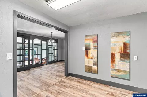 Entry Way - 390 Sunset Ave N, Keizer, OR 97303 photo 3 of 3