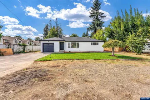 4965 Elizabeth St N, Keizer, OR 97303