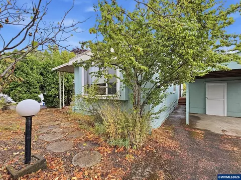 5055 NElliott Cir #52, Corvallis, OR 97330