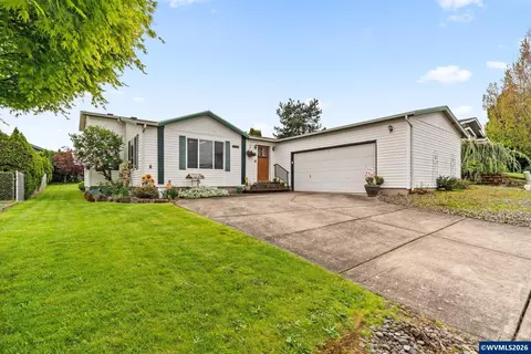 3419 Lake Vanessa Cir NW, Salem, OR 97304